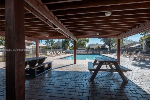 Купить кондоминиум в Санрайз, Флорида 2 спальни, 74.32м2, № 2038793 - фото 26