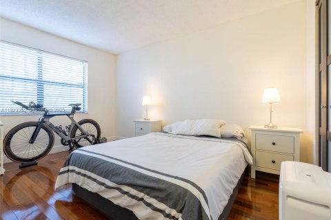 Купить кондоминиум в Санрайз, Флорида 2 спальни, 74.32м2, № 2038793 - фото 15