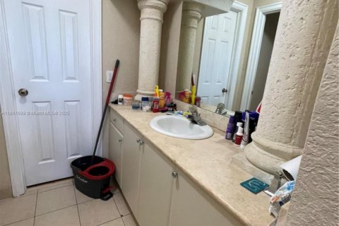 Copropriété à vendre à Palmetto Bay, Floride: 1 chambre, 61.69 m2 № 1936015 - photo 10