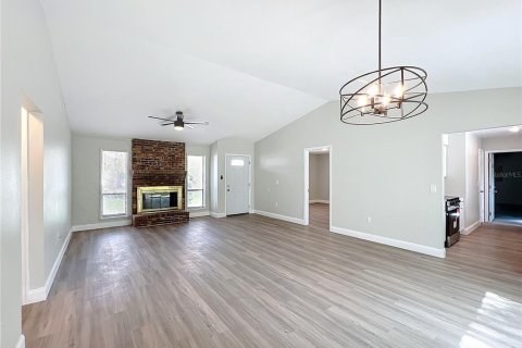 Casa en venta en Mulberry, Florida, 3 dormitorios, 118.36 m2 № 1796724 - foto 12