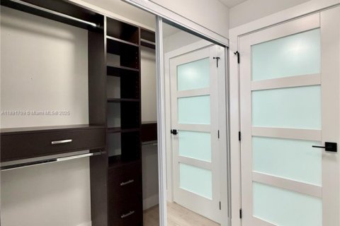 Adosado en venta en North Lauderdale, Florida, 3 dormitorios, 135.64 m2 № 1945941 - foto 14