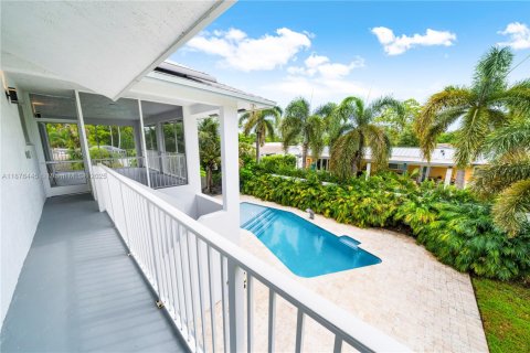 House in Cutler Bay, Florida 4 bedrooms, 197.7 sq.m. № 1921484 - photo 20