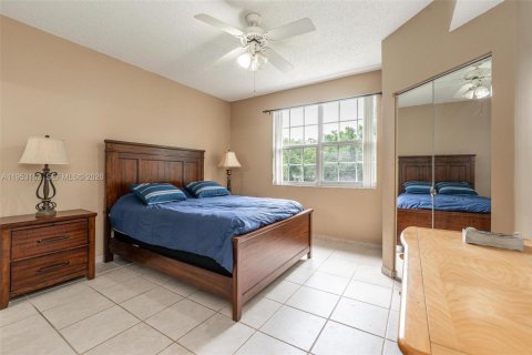 Купить таунхаус в Уэстон, Флорида 2 спальни, 105.07м2, № 2008939 - фото 16