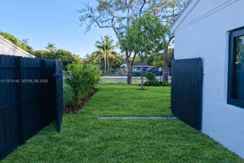 Casa en venta en North Miami Beach, Florida, 3 dormitorios, 105.91 m2 № 2038196 - foto 26