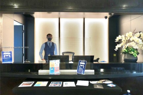 Снять в аренду кондоминиум в Майами, Флорида 2 спальни, 88.72м2, № 1963774 - фото 25