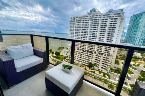 Снять в аренду кондоминиум в Майами, Флорида 2 спальни, 88.72м2, № 1963774 - фото 19