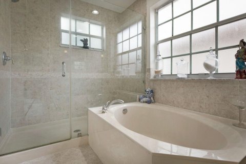Villa ou maison à louer à Wellington, Floride: 5 chambres, 268.3 m2 № 2292032 - photo 24