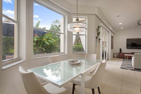 Villa ou maison à louer à Wellington, Floride: 5 chambres, 268.3 m2 № 2292032 - photo 18