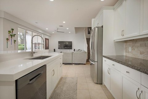 Villa ou maison à louer à Wellington, Floride: 5 chambres, 268.3 m2 № 2292032 - photo 16