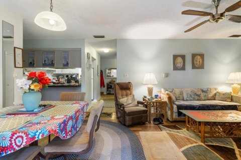 Condo in Inverness, Florida, 2 bedrooms  № 1560070 - photo 19