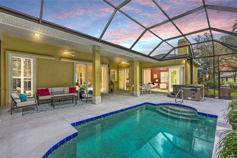 House in Sarasota, Florida 3 bedrooms, 245.08 sq.m. № 1547547 - photo 2