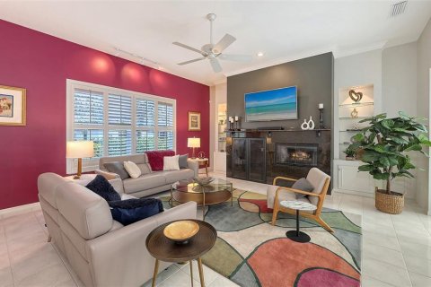 House in Sarasota, Florida 3 bedrooms, 245.08 sq.m. № 1547547 - photo 14