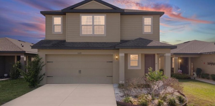 House in Brooksville, Florida 4 bedrooms, 170.1 sq.m. № 2223573