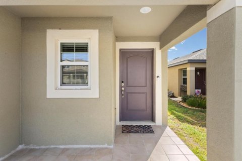 House in Brooksville, Florida 4 bedrooms, 170.1 sq.m. № 2223573 - photo 9