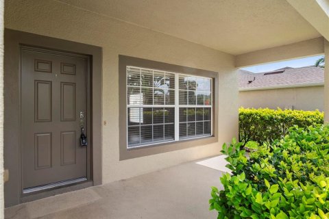 Villa ou maison à vendre à Sanford, Floride: 4 chambres, 220.92 m2 № 1792267 - photo 2