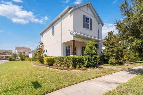 Casa en venta en Orlando, Florida, 4 dormitorios, 198.53 m2 № 1898942 - foto 2