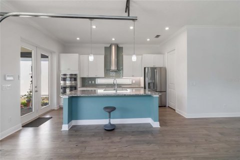 Casa en venta en Orlando, Florida, 4 dormitorios, 198.53 m2 № 1898942 - foto 13