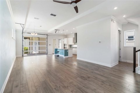Casa en venta en Orlando, Florida, 4 dormitorios, 198.53 m2 № 1898942 - foto 8