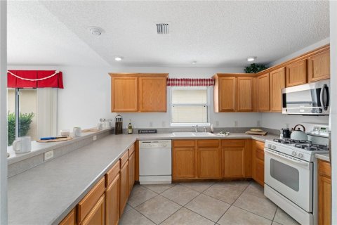 Casa en venta en The Villages, Florida, 2 dormitorios, 105.17 m2 № 1853577 - foto 4