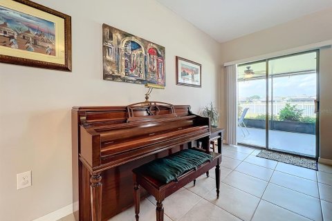 House in Riverview, Florida 5 bedrooms, 273.97 sq.m. № 1906876 - photo 27