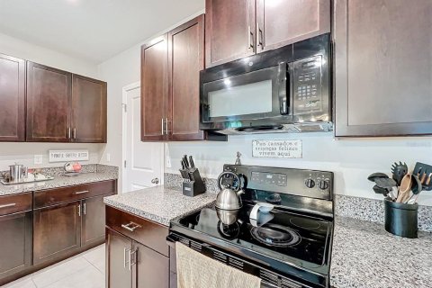 House in Riverview, Florida 5 bedrooms, 273.97 sq.m. № 1906876 - photo 15