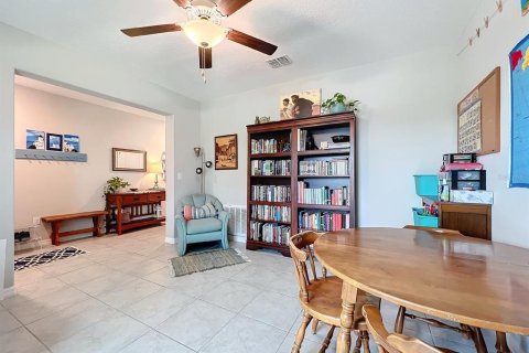 House in Riverview, Florida 5 bedrooms, 273.97 sq.m. № 1906876 - photo 10