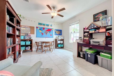 House in Riverview, Florida 5 bedrooms, 273.97 sq.m. № 1906876 - photo 9
