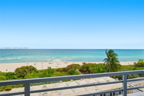 Condo à Miami Beach, Floride, 1 chambre  № 2011809