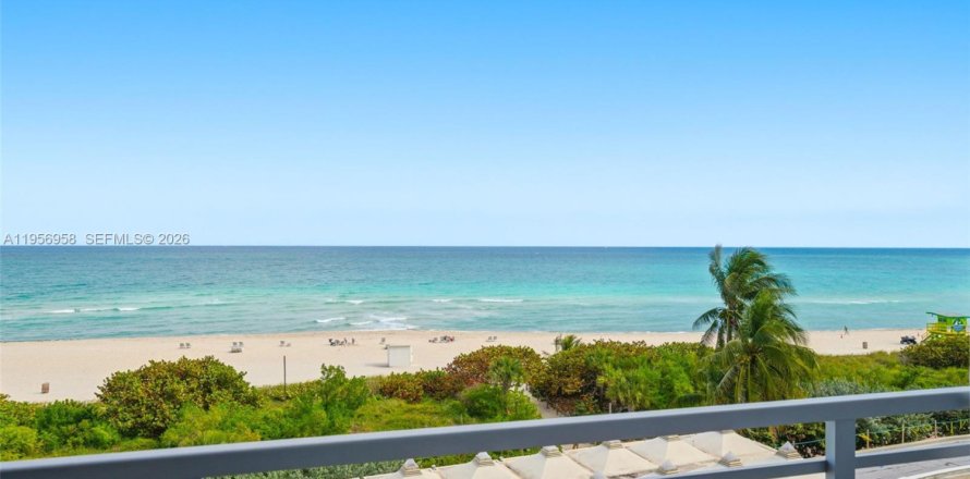 Condo à Miami Beach, Floride, 1 chambre  № 2011809