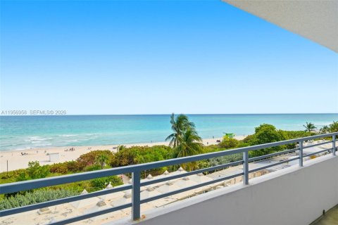 Copropriété à vendre à Miami Beach, Floride: 1 chambre, 84.17 m2 № 2011809 - photo 17