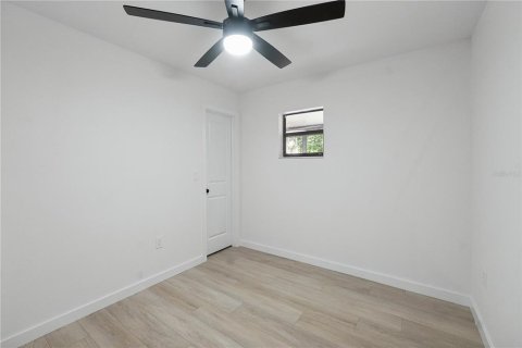 Casa en venta en Spring Hill, Florida, 3 dormitorios, 139.17 m2 № 2200477 - foto 29
