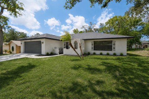 Casa en venta en Spring Hill, Florida, 3 dormitorios, 139.17 m2 № 2200477 - foto 5