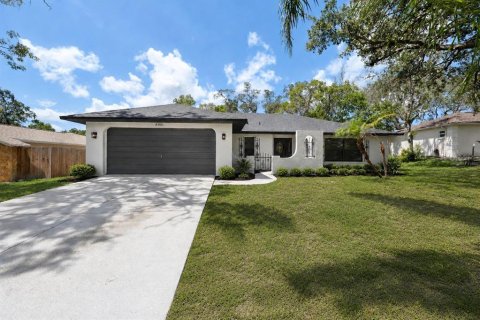 Casa en Spring Hill, Florida 3 dormitorios, 139.17 m2 № 2200477