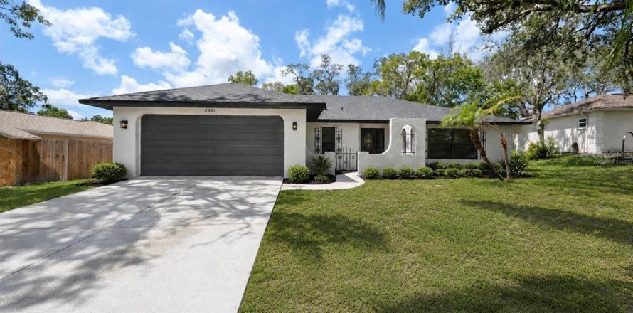 Casa en Spring Hill, Florida 3 dormitorios, 139.17 m2 № 2200477