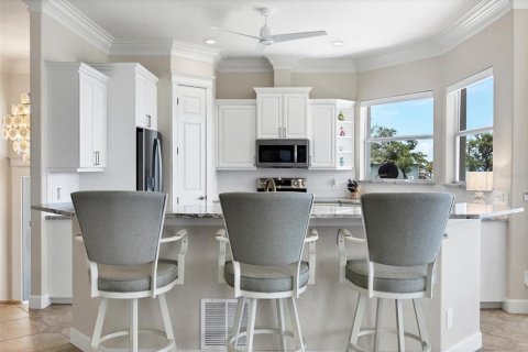 House in Englewood, Florida 3 bedrooms, 232.63 sq.m. № 1904371 - photo 23