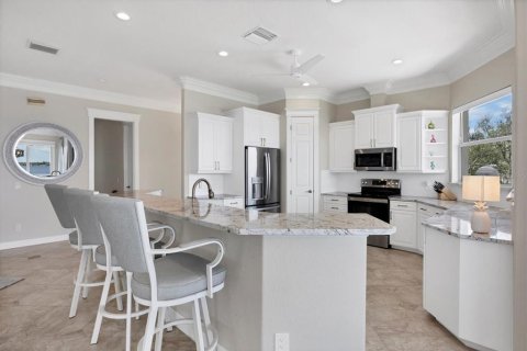 House in Englewood, Florida 3 bedrooms, 232.63 sq.m. № 1904371 - photo 24