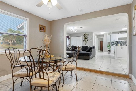 Villa ou maison à vendre à Spring Hill, Floride: 2 chambres, 130.06 m2 № 1398953 - photo 19