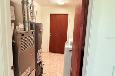 Снять в аренду виллу или дом в Кэсселберри, Флорида 7 комнат, 127.65м2, № 2198928 - фото 18