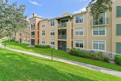 Apartamento en alquiler en Wellington, Florida, 3 dormitorios, 138.61 m2 № 1054890 - foto 1