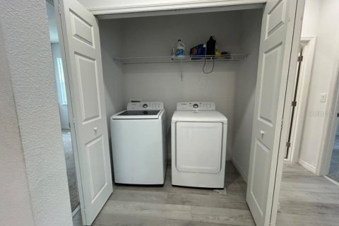 Appartement à louer à Poinciana, Floride: 3 chambres, 131.55 m2 № 2396817 - photo 17