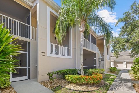 Condo in Sarasota, Florida, 2 bedrooms  № 2225369 - photo 27