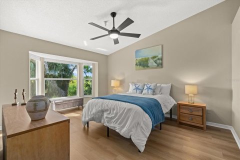 Condo in Sarasota, Florida, 2 bedrooms  № 2225369 - photo 15