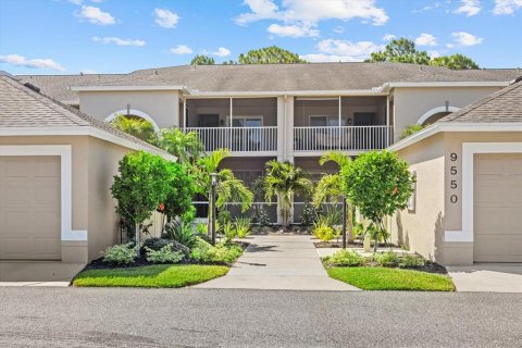 Condo in Sarasota, Florida, 2 bedrooms  № 2225369