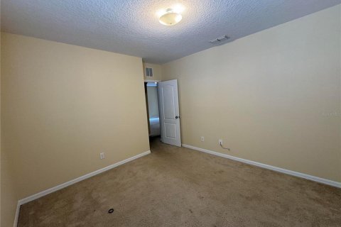 House in Kissimmee, Florida 3 bedrooms, 143.16 sq.m. № 1535214 - photo 17