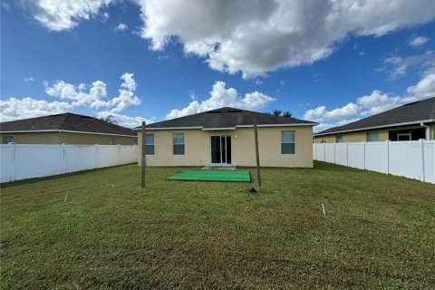 House in Kissimmee, Florida 3 bedrooms, 143.16 sq.m. № 1535214 - photo 19