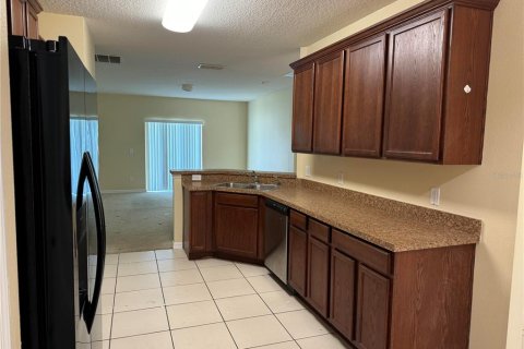 House in Kissimmee, Florida 3 bedrooms, 143.16 sq.m. № 1535214 - photo 4