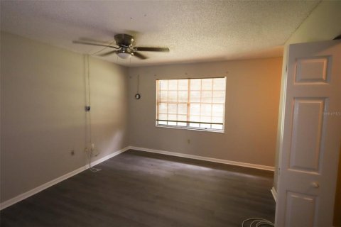 Villa ou maison à louer à Ocala, Floride: 3 chambres, 145.02 m2 № 2148103 - photo 7
