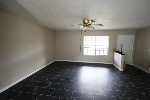 Villa ou maison à louer à Ocala, Floride: 3 chambres, 145.02 m2 № 2148103 - photo 3