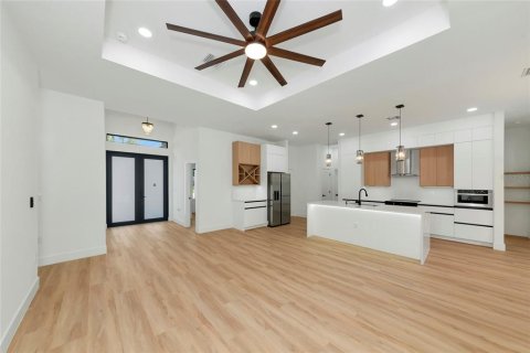 Villa ou maison à vendre à North Port, Floride: 3 chambres, 161.74 m2 № 2151925 - photo 2