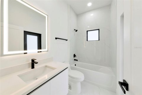Villa ou maison à vendre à North Port, Floride: 3 chambres, 161.74 m2 № 2151925 - photo 20